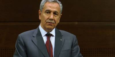 Arınç’tan Leyla Zana’ya yönelik hakaretlere sert tepki: Süreç provakasyonu