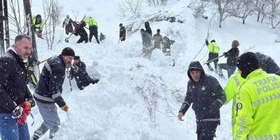 Van’da çığ felaketi: 1 kişi kayıp, 22 ev boşaltıldı