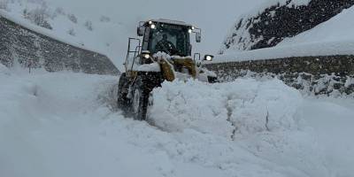 Van, Hakkari, Bitlis ve Muş'ta hayat durdu: 1644 köyle ulaşım kesildi