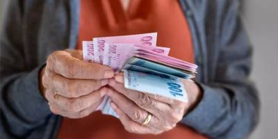 Mehmet Şimşek'ten 'Gelir Tamamlayıcı' paket: Emekliye 10 bin TL ek maaş yolda