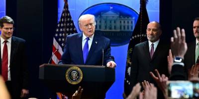 Trump, tüm ülkelere yüzde 10 tarife uygulanmasına ilişkin kararı imzaladı