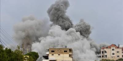 Soykırımcı İsrail Lübnan’da Bir Otelde Sivilleri Hedef Aldı