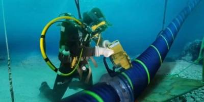 İran: Dünyanın internetini keseriz