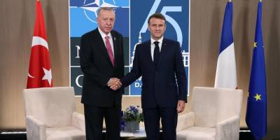 Cumhurbaşkanı Erdoğan, Macron ile telefonda görüştü