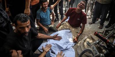 Soykırımcı İsrail'in Gazze'ye saldırılarında şehit sayısı 72 bin 612'ye yükseldi