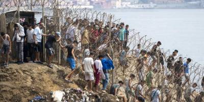 Fas'tan İspanya'ya geçen 53 bin düzensiz göçmen geri döndü