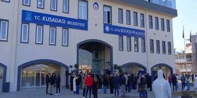 Kuşadası Belediyesi'ne yeni operasyon: 15 kişi gözaltına alındı