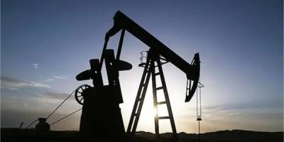 Petrol, Hürmüz Boğazı'nın yeniden açılmasına ilişkin belirsizlikle yükseldi