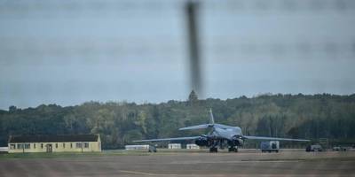 Haydut ABD, İngiltere’deki Üssü’nden bombardıman uçaklarını çekti