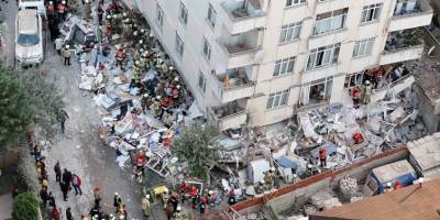 İstanbul’da 7 katlı binanın 3 katı çöktü: 4 kişi sağ kurtarıldı