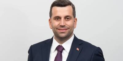 Ataşehir Belediyesi de AK Parti’ye geçti