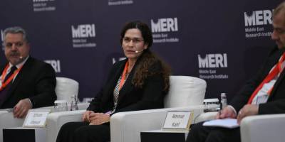 İlham Ahmed MERI Forumu'nda: Suriye’de ilk kez Kürt dili ve kültürü tanındı ancak uygulama eksik