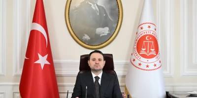 Bakan Gürlek: Hiçbir cinayeti unutmayacak, hiçbir faili meçhul dosyanın peşini bırakmayacağız