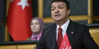 “Vatandaş başını sokacak ev bulamıyor, bunlar parasını sığdıracak ev bulamıyor.”