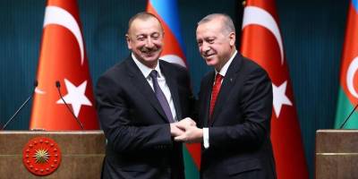 Azerbaycan'ın dili giderek sertleşiyor: Kardeşiniziz, bankanız değil