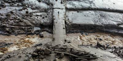 Endonezya'da köyler 'soğuk lav' altında: 41 kişi hayatını kaybetti