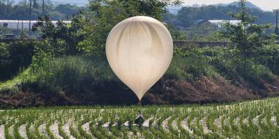 Kuzey Kore, Güney Kore'ye balonlarla çöp gönderdi