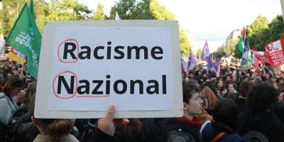 Fransa'da solcular aşırı sağa karşı ittifak kurdu